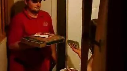Півень на скачати порнофільми безплатно сторожі.